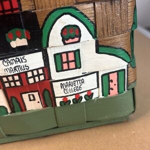Marietta Ohio Vintage Caro-Nan Hand Painted Basket Purse Folk Art circa mid 70s